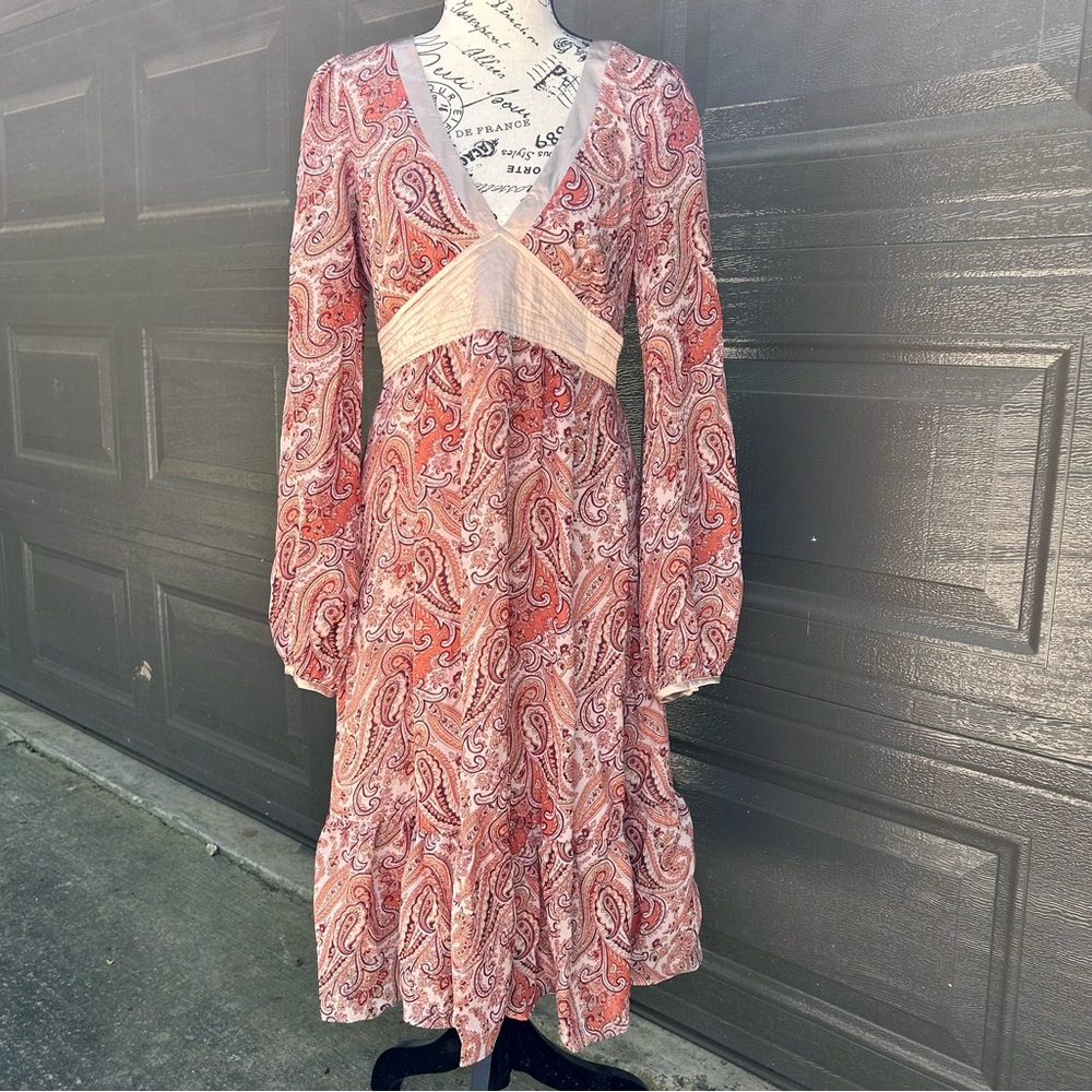 Hallhuber Philosophy | Paisley Print Empire Waist Dress gold satin USA Size 8